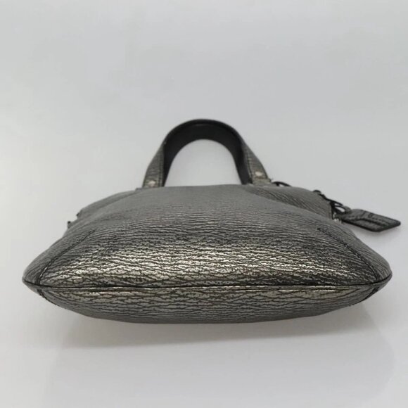 SAINT LAURENT Metropolis Shoulder Bag Leather Silver - Picture 8 of 16